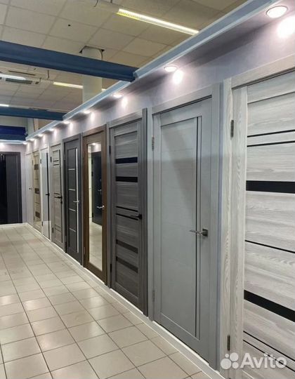 Двери межкомнатные новые / дверь с коробкой