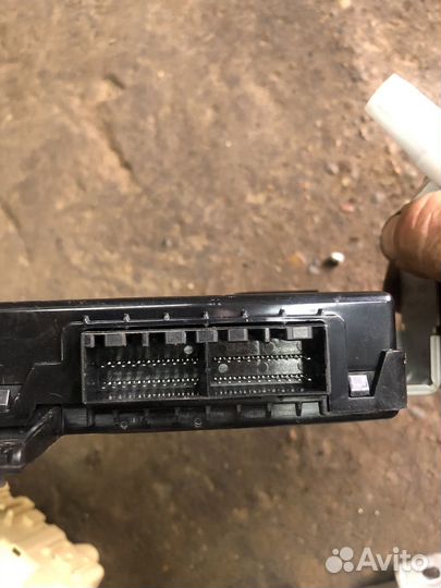 Блок BCM хундай солярис 2 2019 год