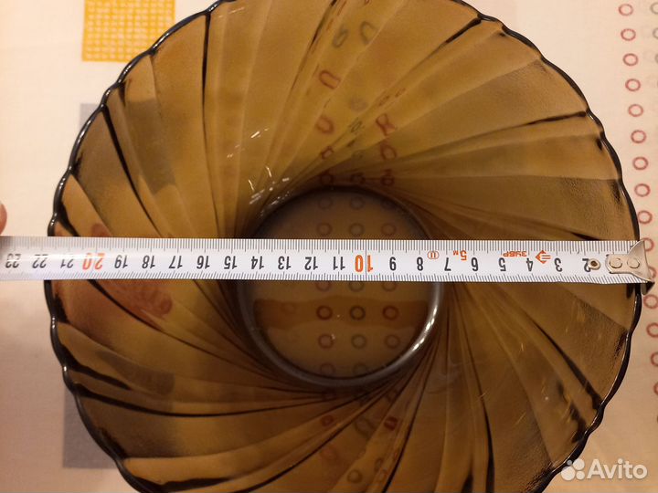 Блюдо и салатники