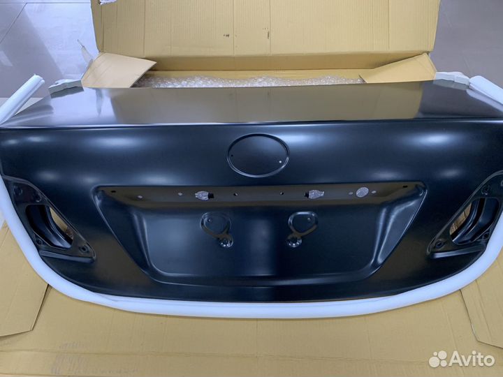 Toyota corolla 150 багажник