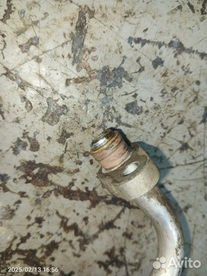 Трубка кондиционера Renault Logan 1.6 2009