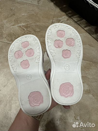 Босоножки для девочки