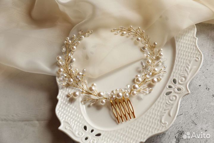 Гребень и шпилька ручной наботы для невесты