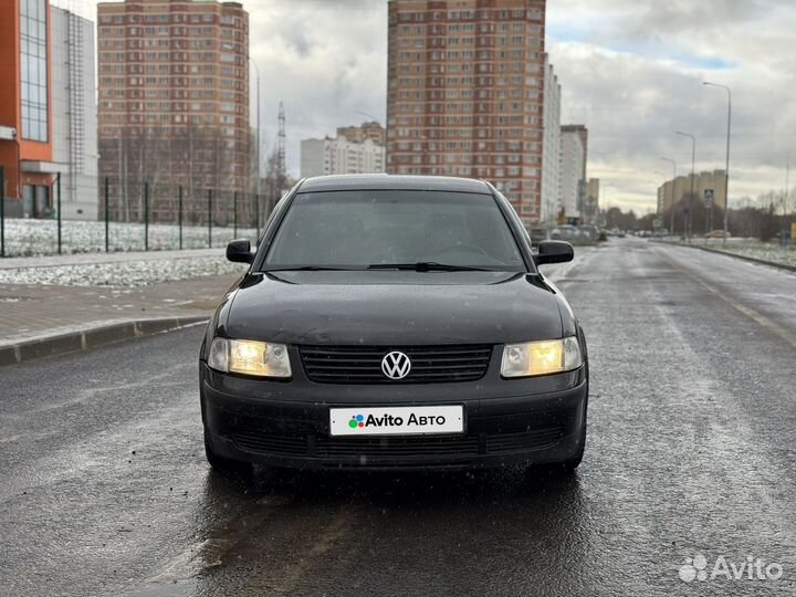 Volkswagen Passat 1.8 МТ, 1999, 293 000 км