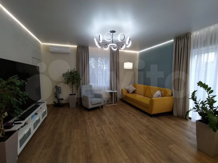 Дом 152 м² на участке 4 сот.