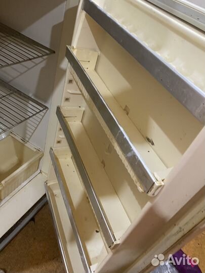 Холодильник бу ака 6