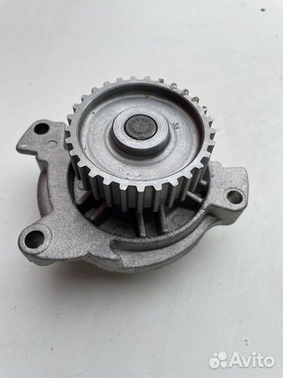 Насос водяной (помпа) Dolz A-171 audi 100 91-94