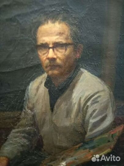 Автопортрет известного советского живописца