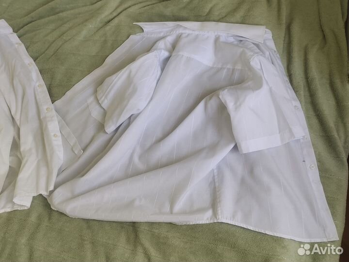 4 рубашки школьные