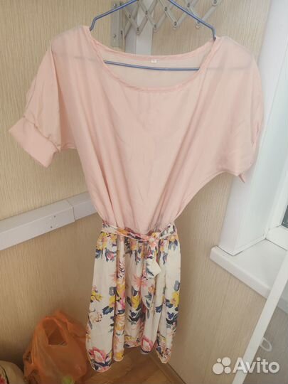 Отдам даром бесплатно женские вещи