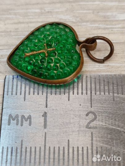 Кулон Вера, Надежда Любовь