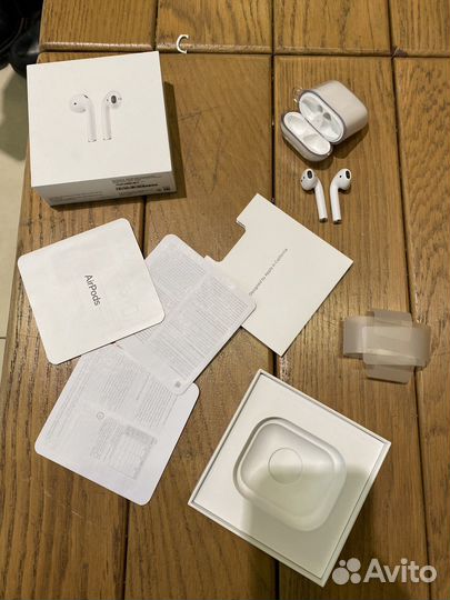 AirPods 2