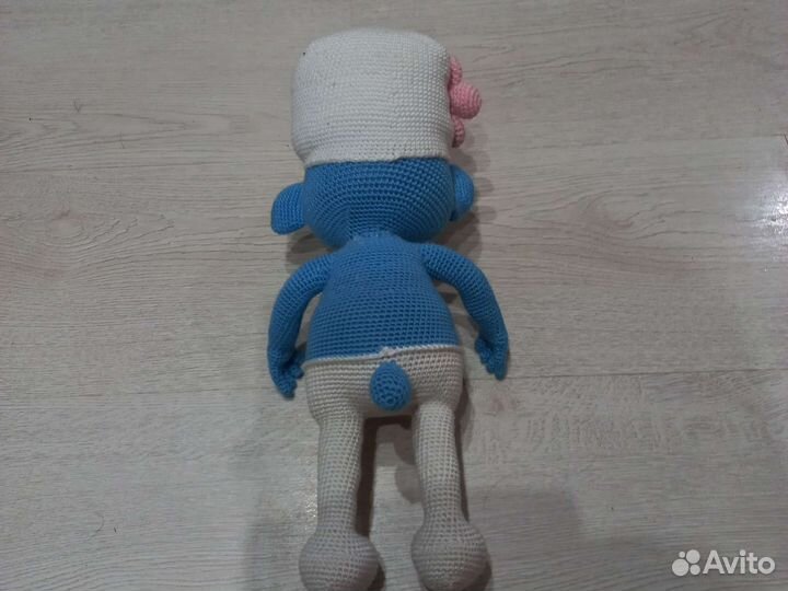 Вязаная игрушка Смурфик