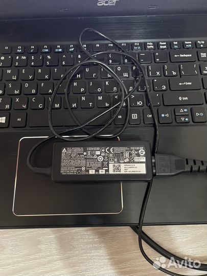 Acer Aspire E 15 E5-576-32N8