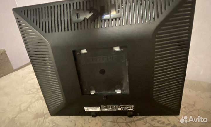 Монитор dell
