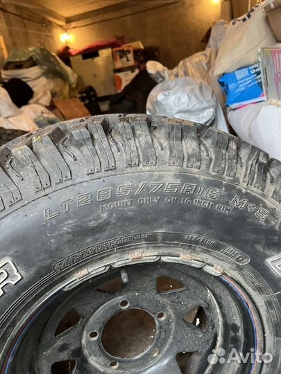 Зимние шипованные шины с дисками 285/75 r16