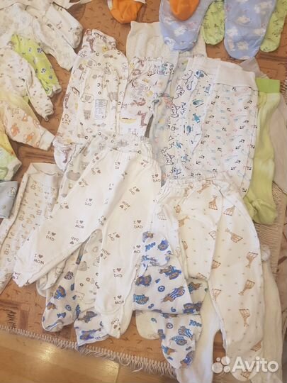 Большой пакет одежды на ребенка 2-6 месяцев