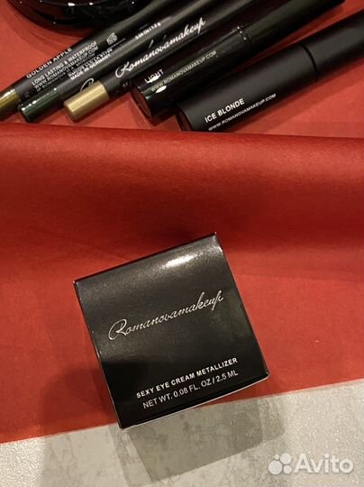 Тени для век новые