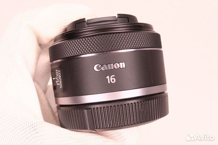 Объектив Canon RF 16mm f/2.8 STM (сост нов)