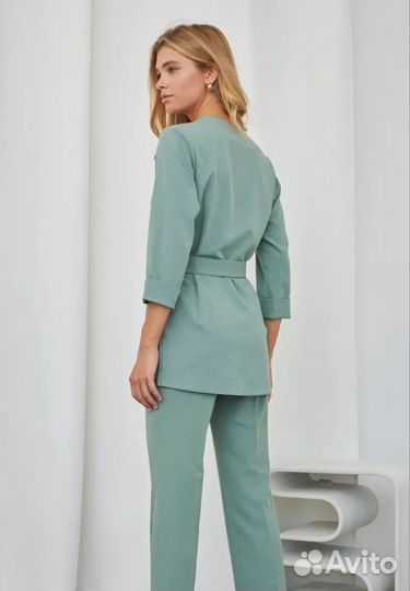 Медицинская одежда женская