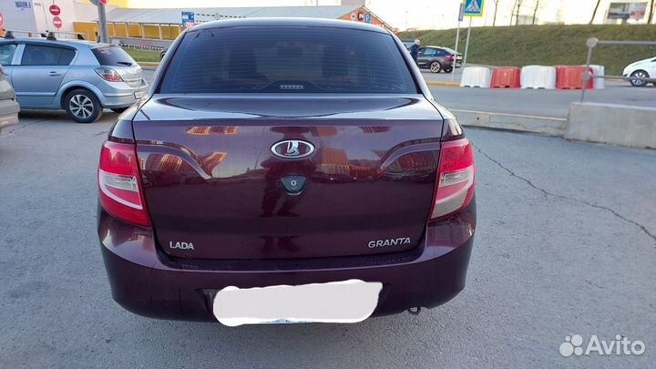 LADA Granta 1.6 МТ, 2013, 135 500 км