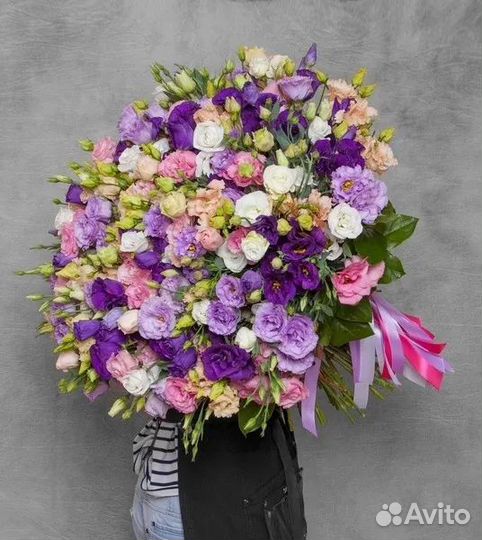 Букет цветов эустомы