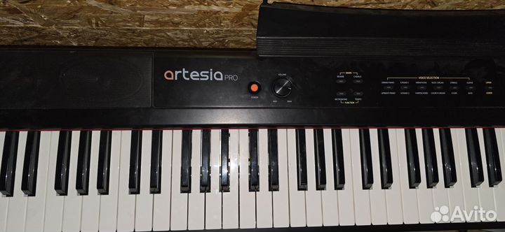 Цифровое пианино artesia performer