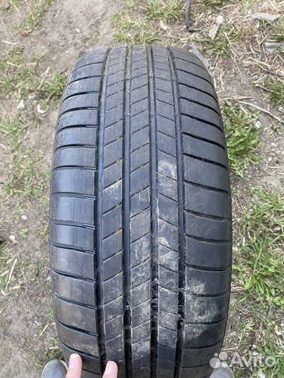 Bridgestone Turanza T005 215/60 R16