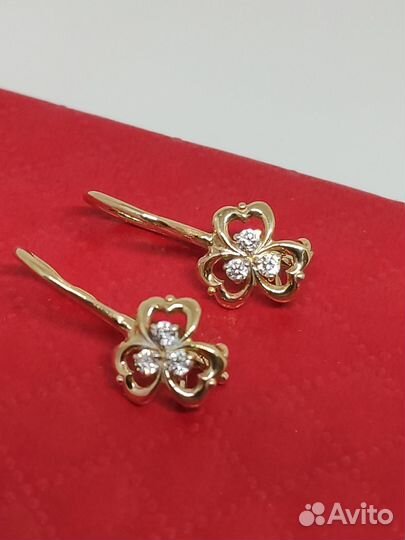 Золотые серьги с фианитами