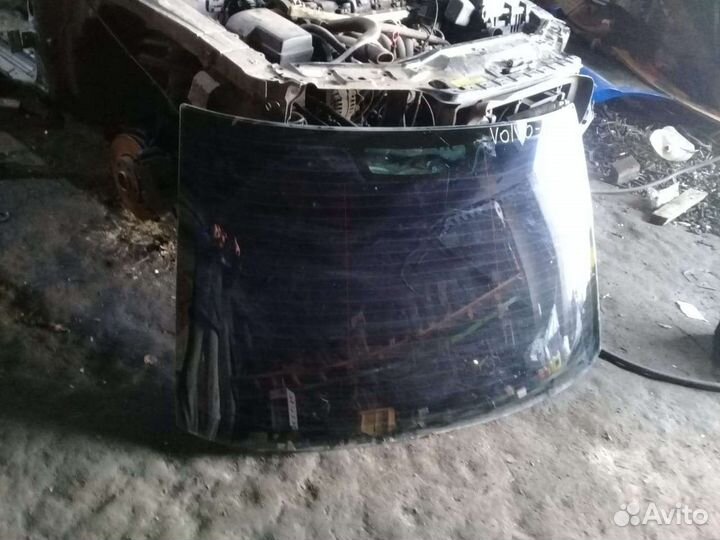 Стекло заднее Volvo S80, 2003г