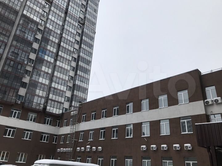 Офис, 25.4 м², на первой линии в Ленинском районе