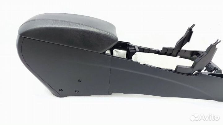 Б/У Б/У Центральная консоль Состояние хорошее