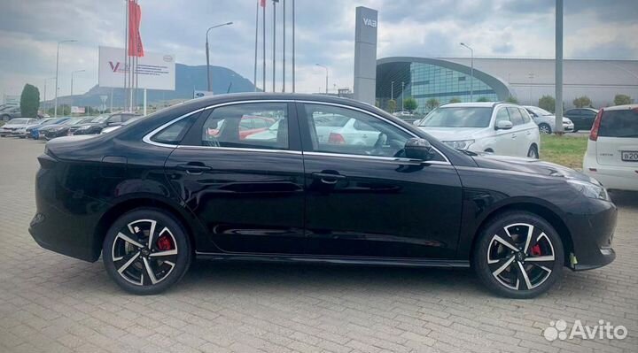 Kaiyi E5 1.5 CVT, 2023