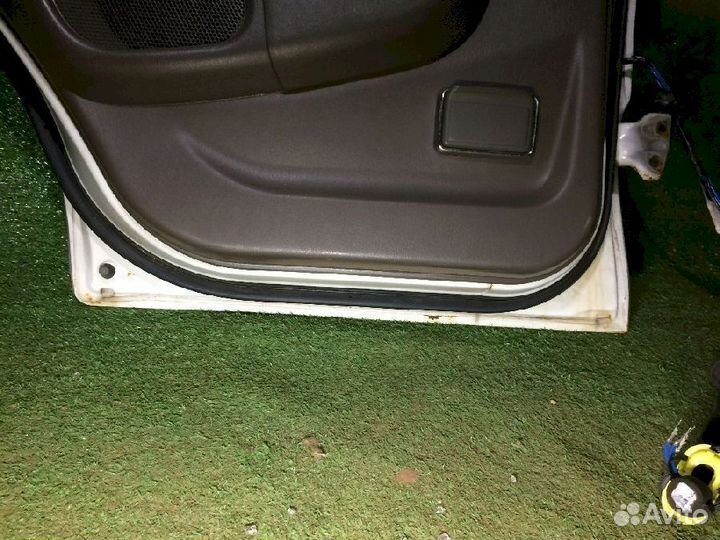 Дверь задняя левая Mitsubishi Pajero Sport K96W Бе