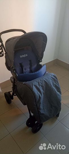 Коляска прогулочная