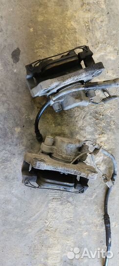 Суппорта Audi a4 b9 1.4l