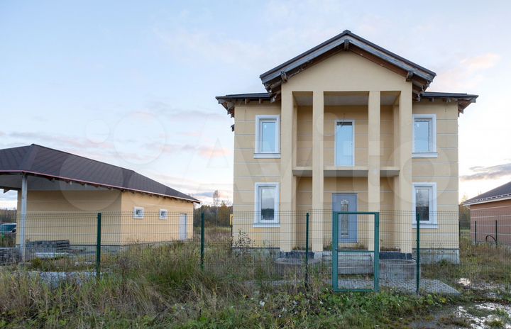 Коттедж 175,4 м² на участке 11 сот.