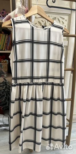 Платье женское Benetton