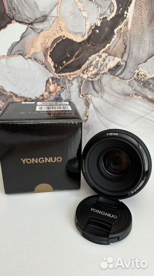 YongNuo AF 50mm f/1.8 Canon EF
