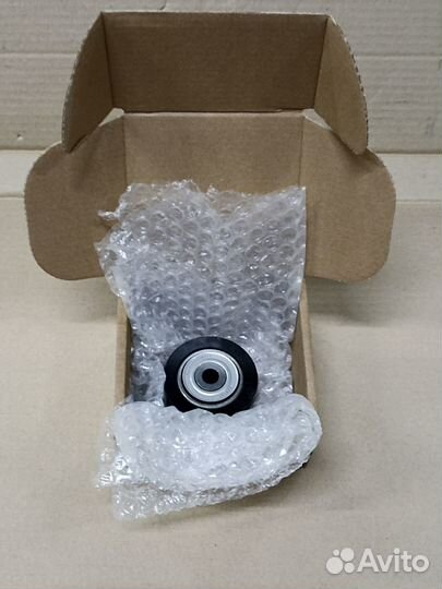 Ролик приводного ремня Mitsubishi 1341A042