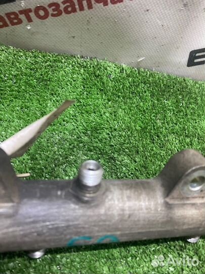 Топливная рейка Ford Ranger пикап 2 2007