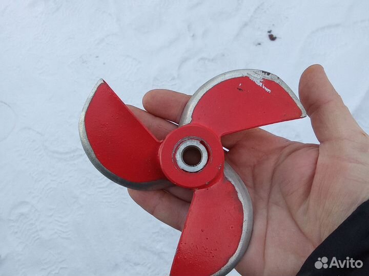 Винт салют барновский