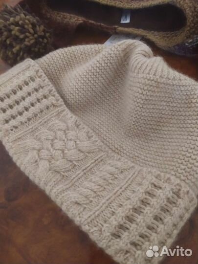 Продаются женские шапки