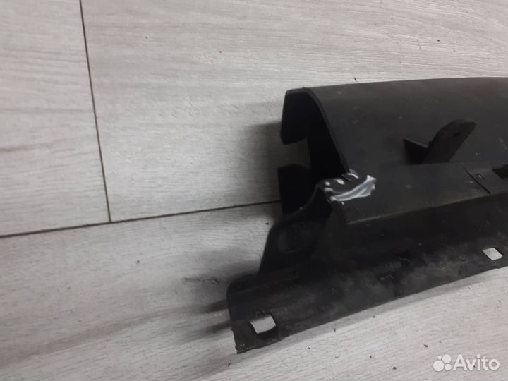 Усилитель переднего бампера Citroen C4