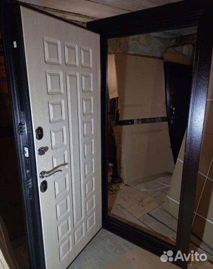 Дверь входная с терморазрывом уличная