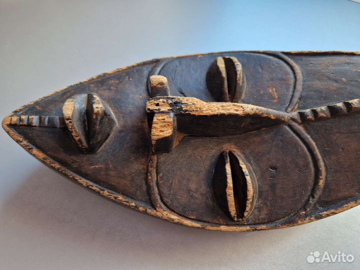 Африканская маска народа Lwalwa Конго 42см