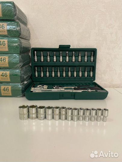 Набор инструментов от 40 до 151 предмет