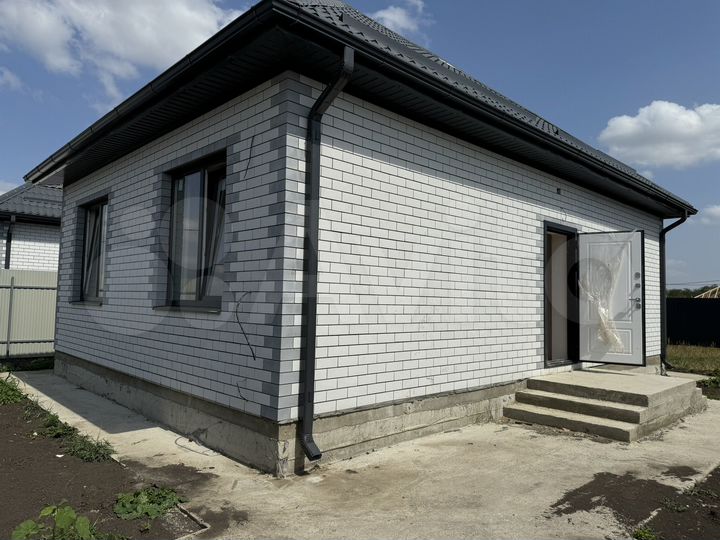 Дом 60 м² на участке 3,7 сот.