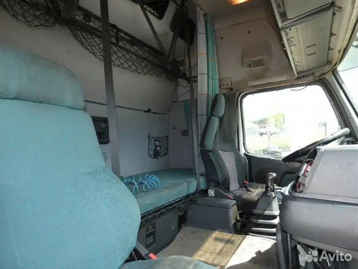 Pазбираем грузовик Volvo FH 1999-2001