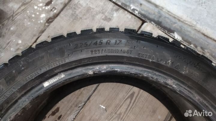 Michelin X-Ice North 4 225/45 R17 94T